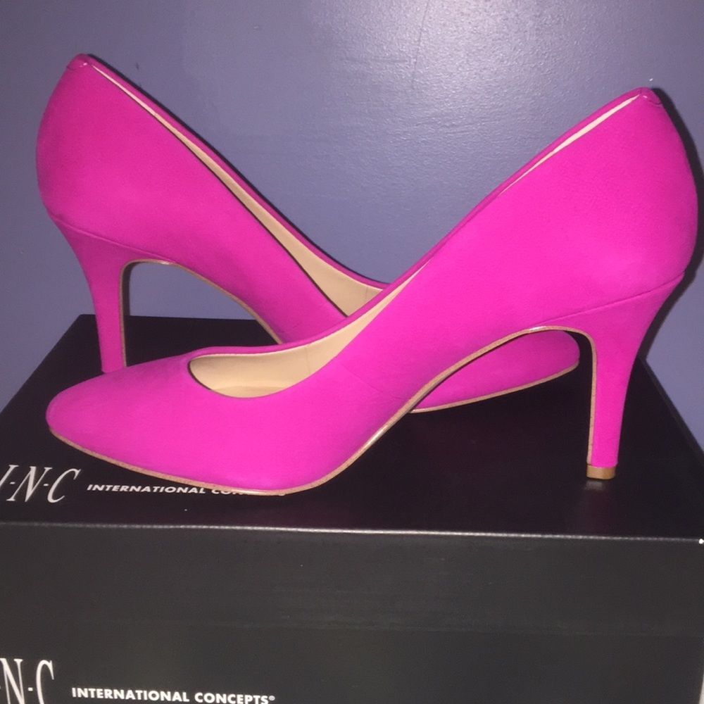 Inc ZITAH5 Pointed Toe Heel